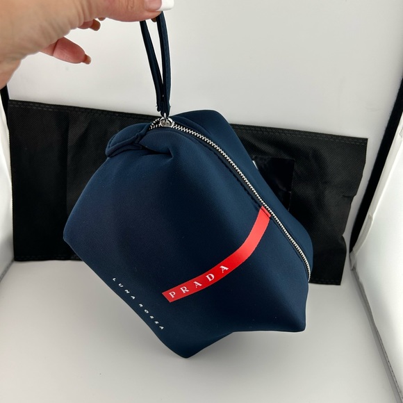 NWT PRADA BEAUTY Luna Rossa Navy Blue Bag - Picture 6 of 7